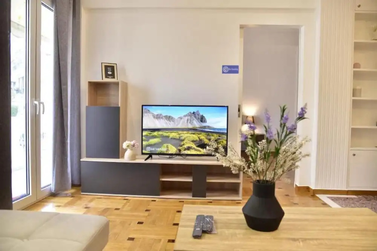 Filopappou Hill apt GTD8325