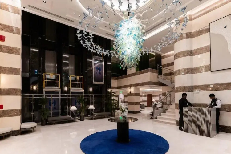 Hill Hotel