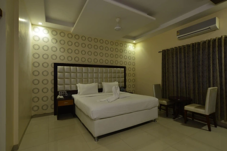 Royal Double Suite