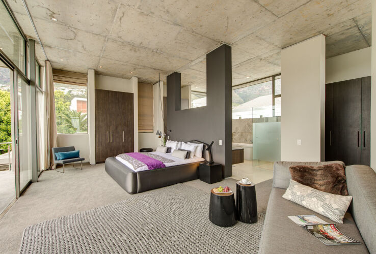 Retreat on Hove Over view