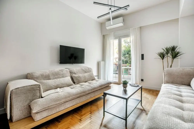 2 Bedrooms Apartment with balcony and with city view