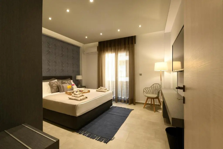 Sunny Luxury Suite Stone