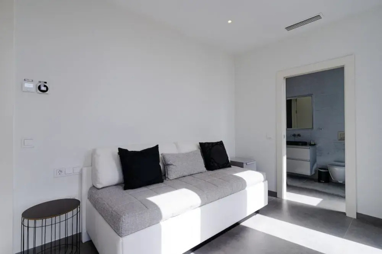 Villa in Marbella With Private Heated Pool
