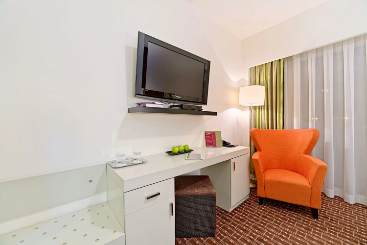Hotel Cubix