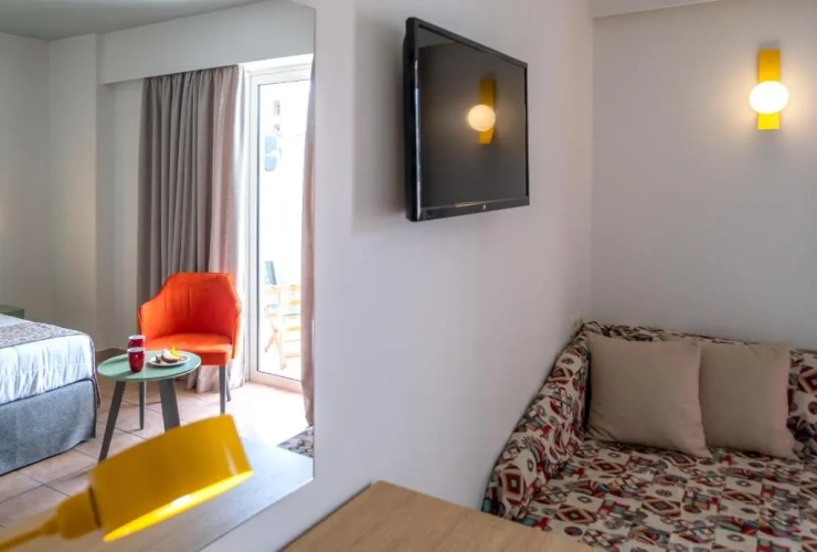 Standard Double room with pool view
