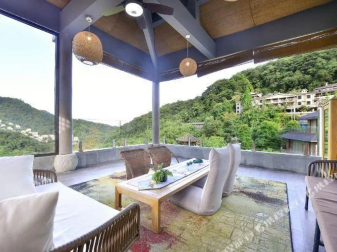 Qingcheng Mountain - Luxury Wuliuzhuang