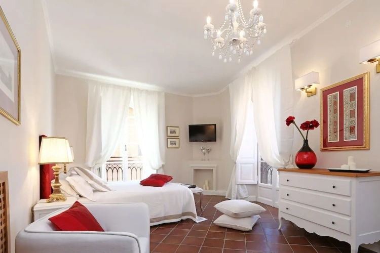 3 Bedrooms Apartment