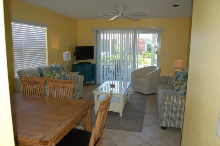 Aloha Kai - Unit 61 2 Bedrooms 2 Bathrooms Apts