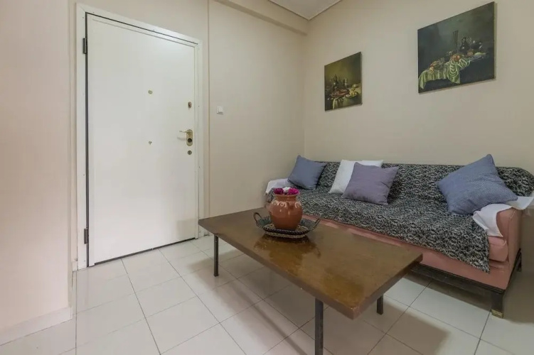 Cozy apartment in Exarcia district