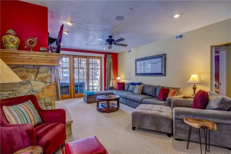 Town Pointe B101 3 Bedroom Condo