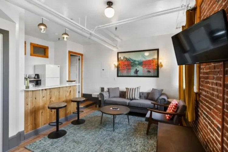 Double Suite