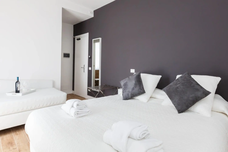 Standard Double room with view