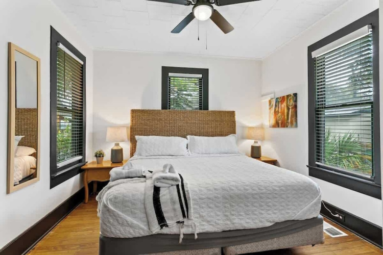 Pet Friendly Bungalow in St Augustine