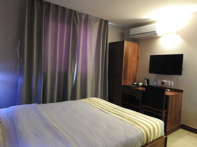 Venus Premier Hotel