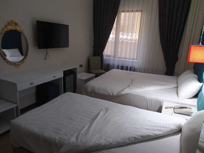Athena Life Hotel