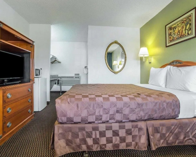Rodeway Inn & Suites Hermiston