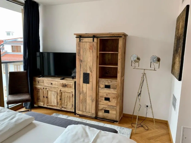 2 Bedrooms Apartment