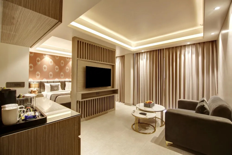 Stepstones Hotels and Inn-DLF PHASE-3