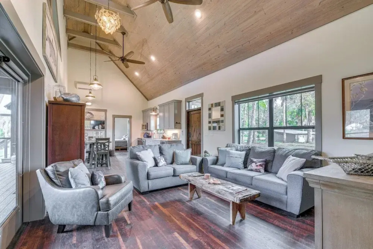 Riverfront Fishers Paradise in Florida w/ Dock!