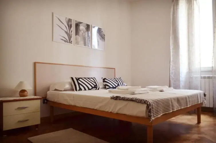 Flat Belpoggio 13