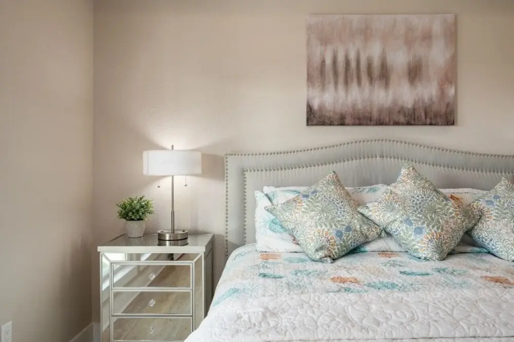 Crystal Villa 3 Bedroom Home by RedAwning
