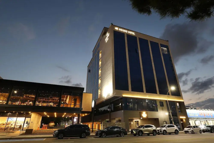 Pohang Hound Hotel Songdo Beach - 죽도동