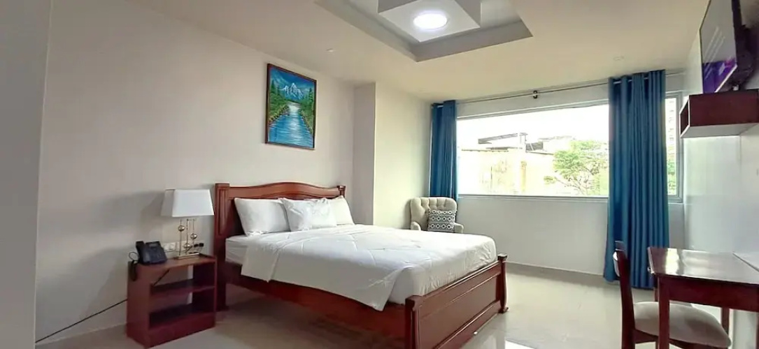 Fortune Hotel