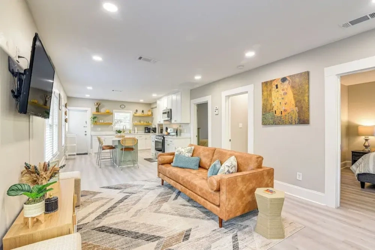 2 Bedrooms Cottage