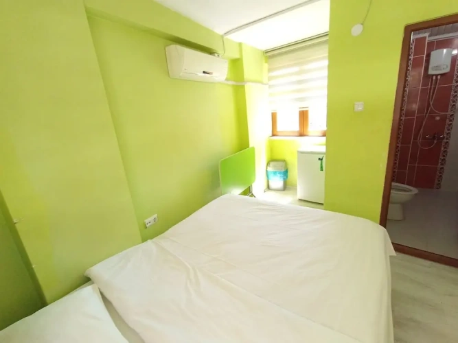 Economy Quadruple room