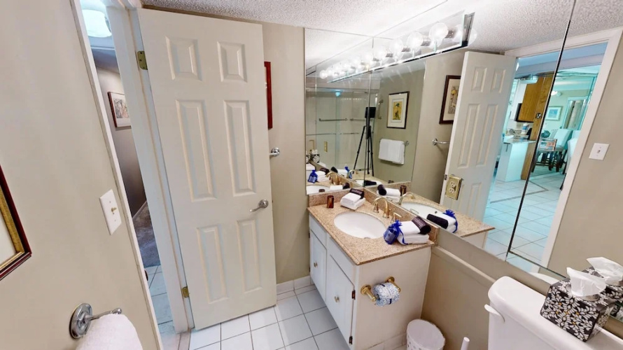 Dolphin Point 406b 2 Bedroom Condo