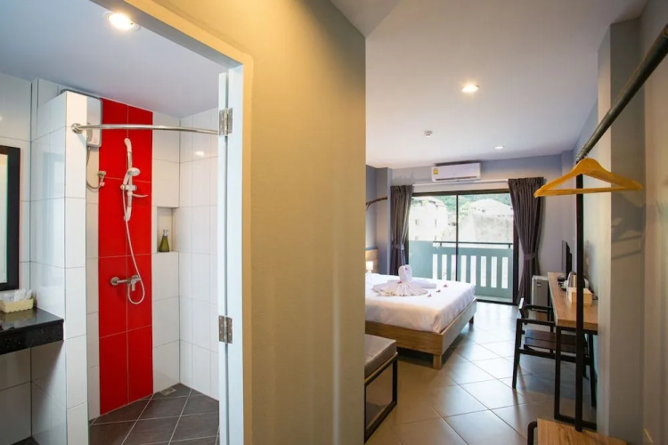iNest Poshtel - Hostel