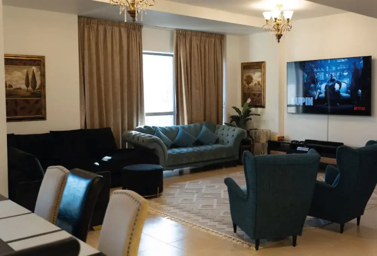 Rovers Beach Hostel JBR