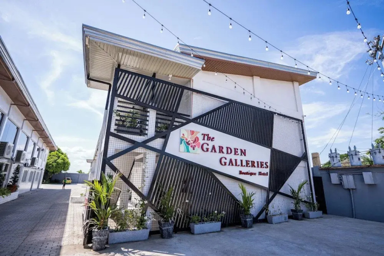 The Garden Galleries Boutique Hotel - Balanga