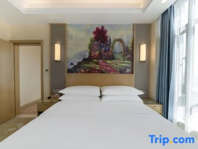 Deluxe Double Suite
