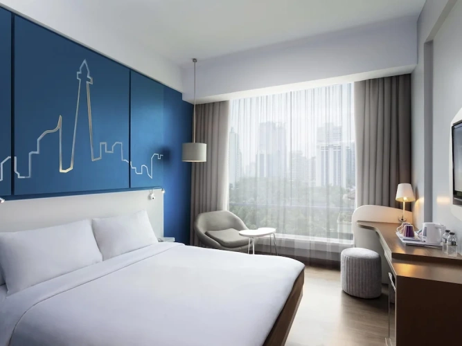 Deluxe Double room with city view
