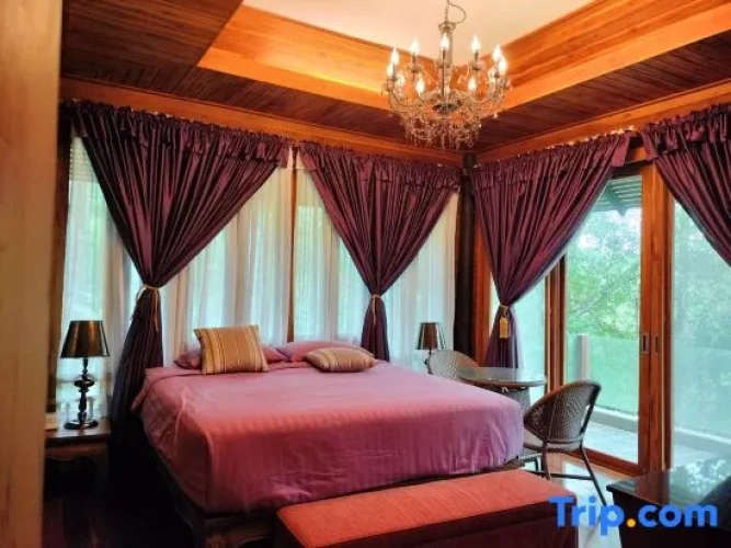 1 Bedroom Double Suite