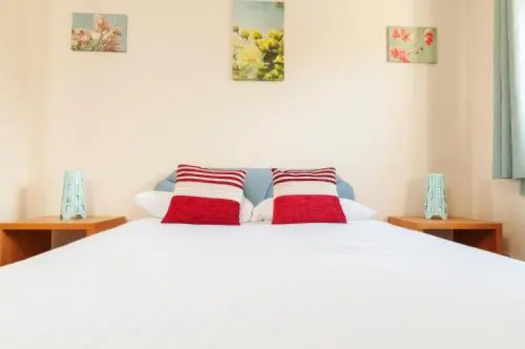 Polwarth Apartment