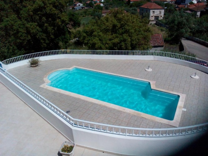 2 Bedrooms Villa