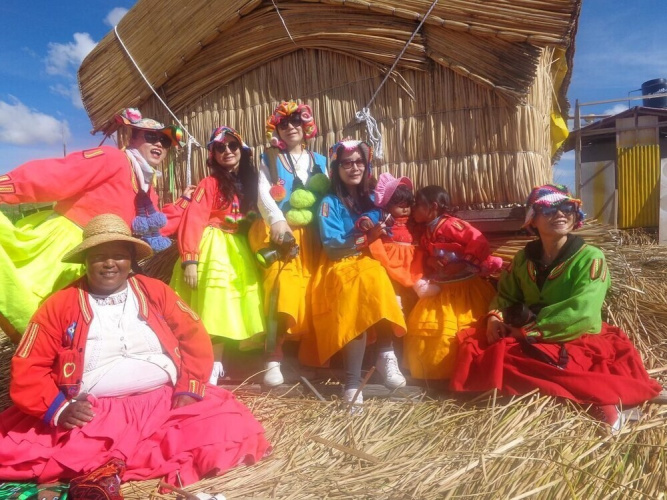 Uros Sol y Luna Lodge