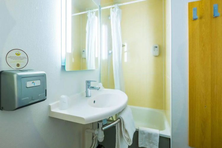 B&B HOTEL Valence Nord