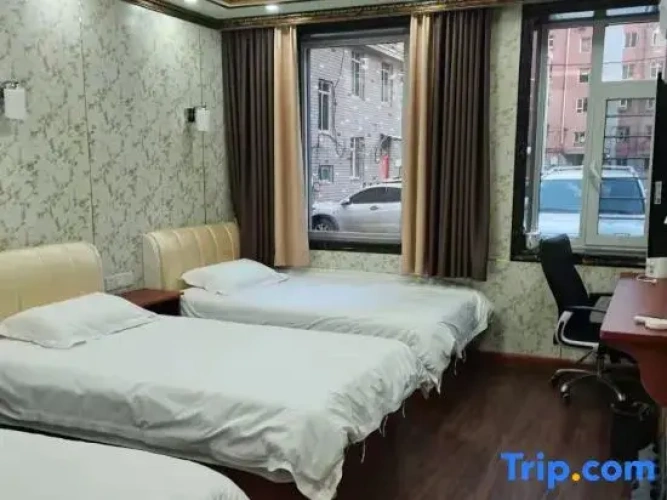 Deluxe Triple room