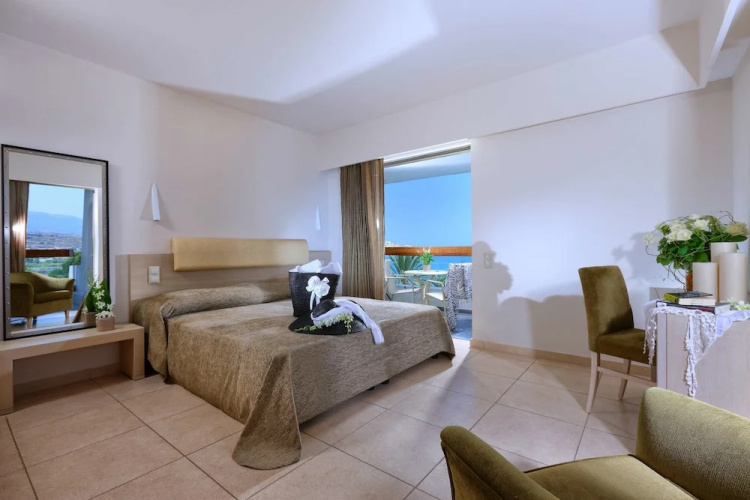 Spezzie Luxury Island Homes