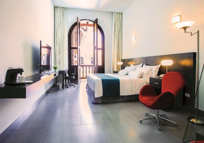 Deluxe Double room with balcony