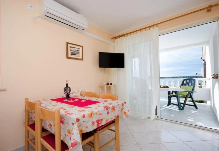 Apartments Marijana 2817