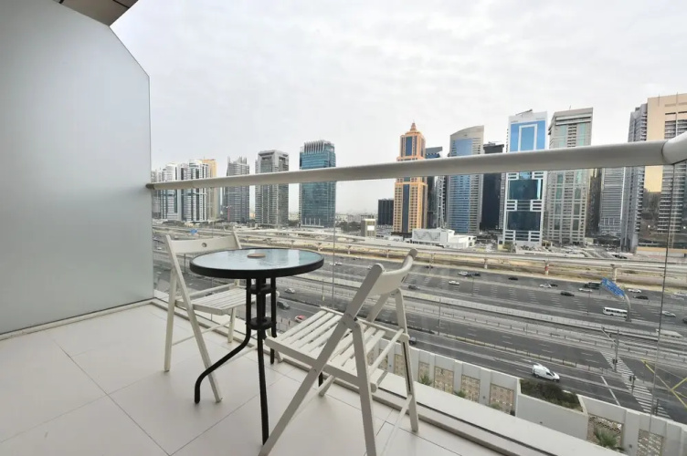 Yrw - Spacious studio in Dubai Marina