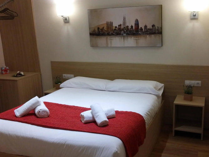 Hostal Barcelona Travel