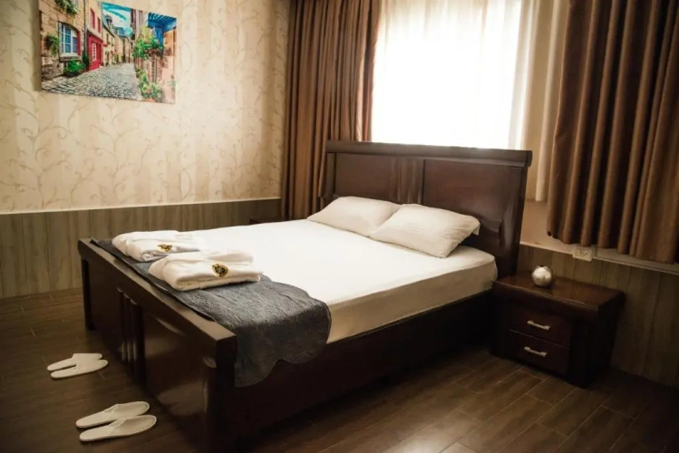 Deluxe Suite