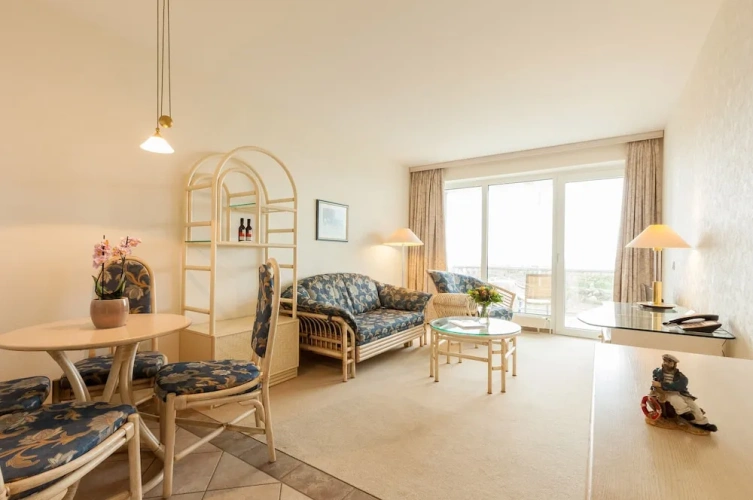 Junior Suite with balcony and with sea view