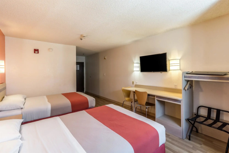 Motel 6 Harlingen, TX