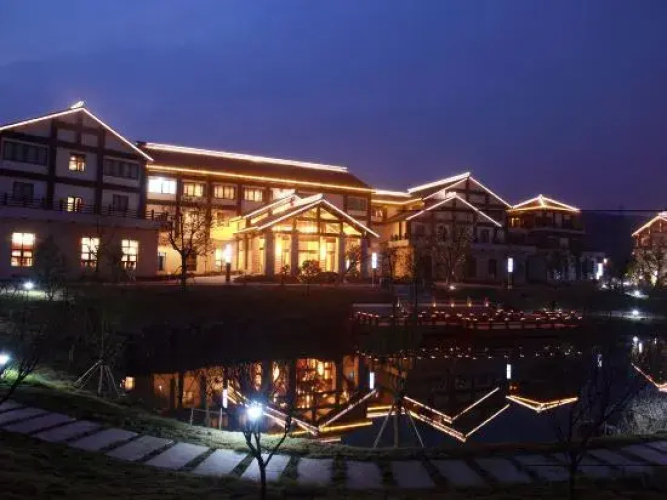 Sunwu Academy Luofu Hotel